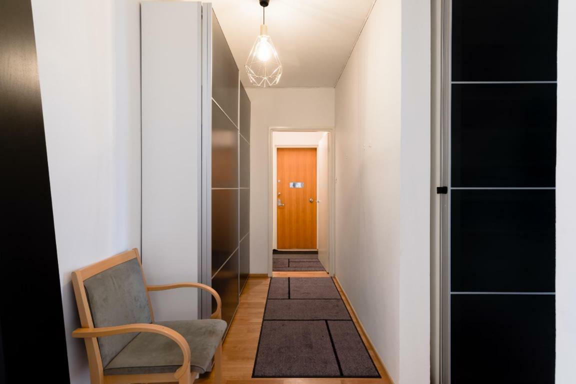 Stay Here Apartment Kamppi Helsinki Exterior foto